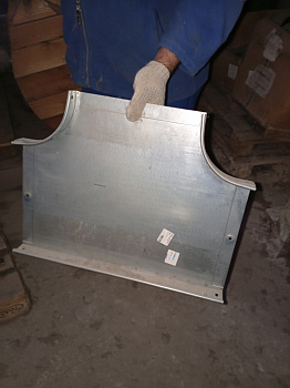 Крышка CD90 на угол вертик.внеш.осн.150 (новая)